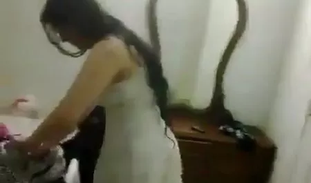در سمت به علاوه - بیایید مقعد - رابطه جنسی مقعدی به صورت فیزیکی مامانی فیلم هندی سکس دار رایلی در نقش اصلی را امتحان کنید