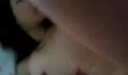 مادر, و سیاه و یک فیلم سینمایی هندی سکسی گربه!