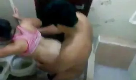 آلمانی, منی پاش, فلم سکس هندی بوکاکی